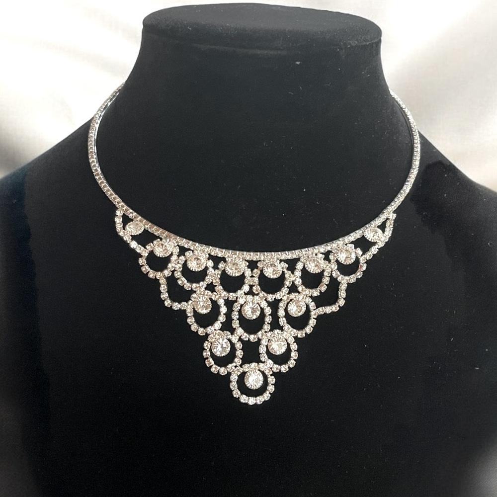 SIGNED NATASHA COUTURE CRYSTAL CHOKER NECKLACE | SILVERTONE STATEMENT - Picture 1 of 4